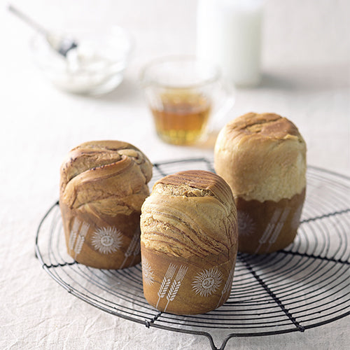 缶入りﾃﾞﾆｯｼｭﾊﾟﾝｾｯﾄA